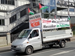 „Hamas“-Propaganda an der Werther Brücke in Wuppertal am 16. Mai 2021