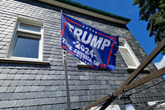 trump-fahne_hinterseite