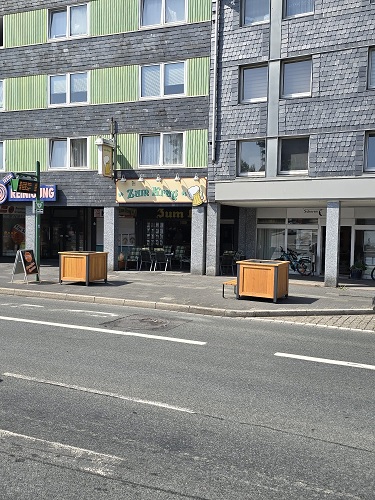 Kübel für die „mobilen Bäume“ am Zentralpunkt